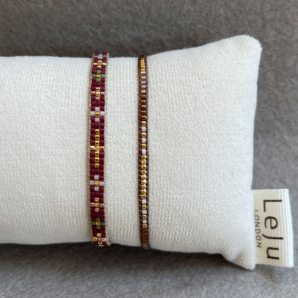 LeJu London / Sæt med to armbånd - vævet med perler i rosa nuancer, guld og forgyldt