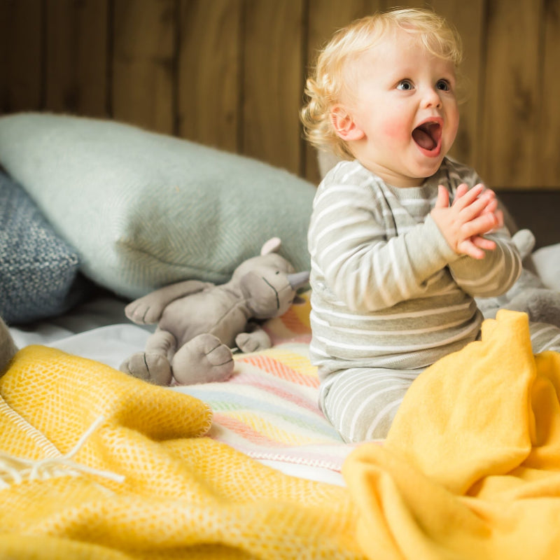 Tweedmill babytæppe – Beehive Yellow